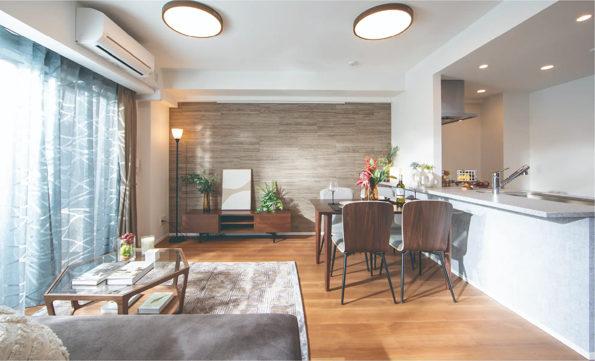 リビングダイニング