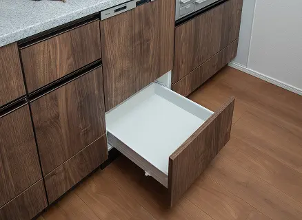 食洗機下キャビネット
