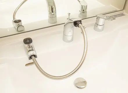 ホース付シングルレバー混合水栓